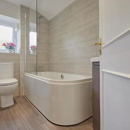 2 Bed In Ullswater Sz276 *