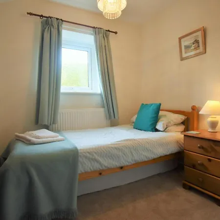 2 Bed In Penrith Oc-sz276